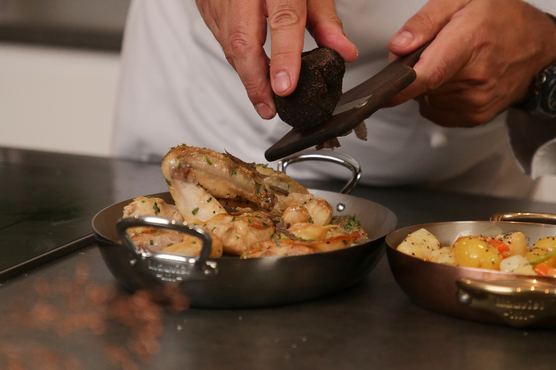 Fricassée de poulet de Bresse à la truffe