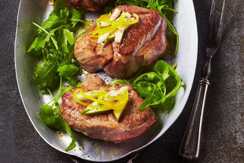 Pavés d’agneau à la poire et au citron