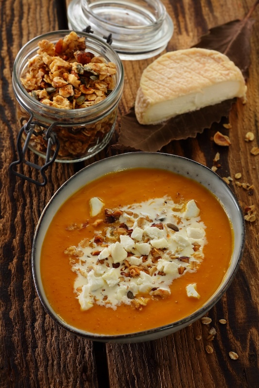 recette de Granola sur soupe de potiron et carottes