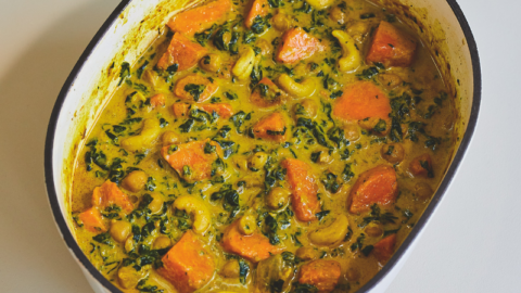 Curry de patate douce aux épinards