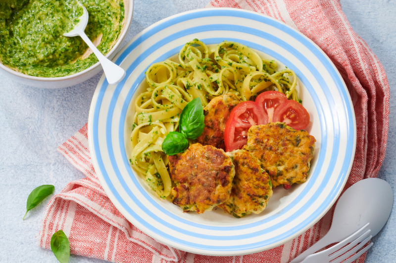 Tagliatelles au pesto de fanes de radis