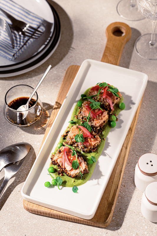 Tataki de saumon aux petits pois