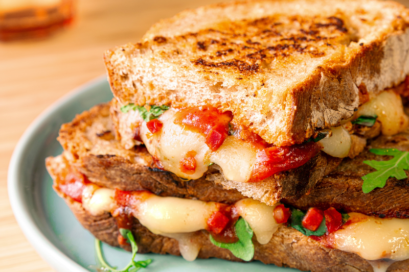 Grilled cheese sauce Tomates