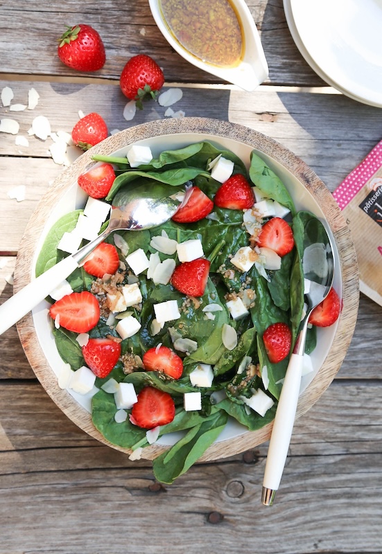 recette de Salade de pousses d’épinard aux fraises