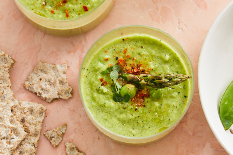 Gaspacho aux asperges et petits pois