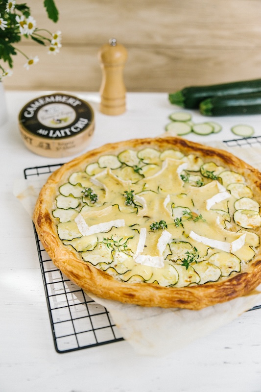 recette de Tarte fine aux courgettes et Camembert