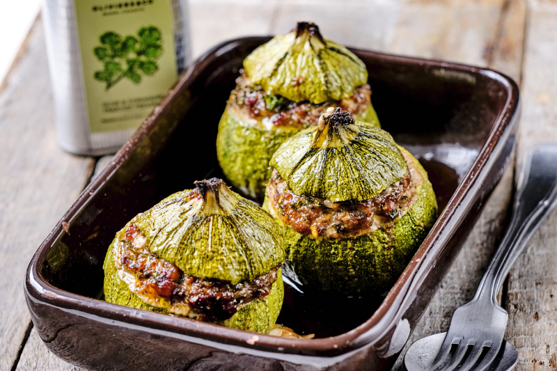 Courgettes rondes farcies à la tapenade