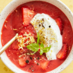 Nage de fraise menthe et poivre