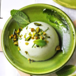 Panna cotta à la pistache