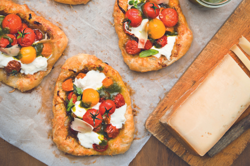 Tartelettes aux tomates et chutney d’échalotes