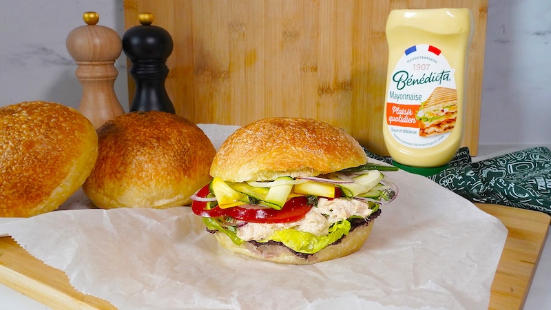 recette de Pan bagnat au thon et mayonnaise