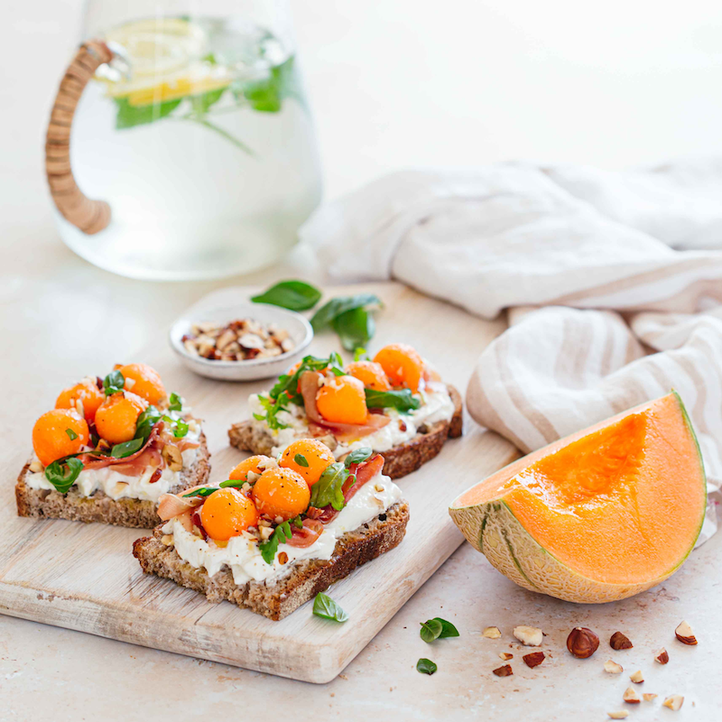 recette de Tartines aux melon burrata