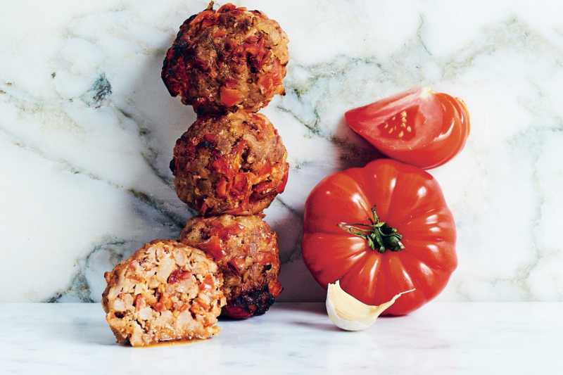 Boulettes de tomates confites et ail