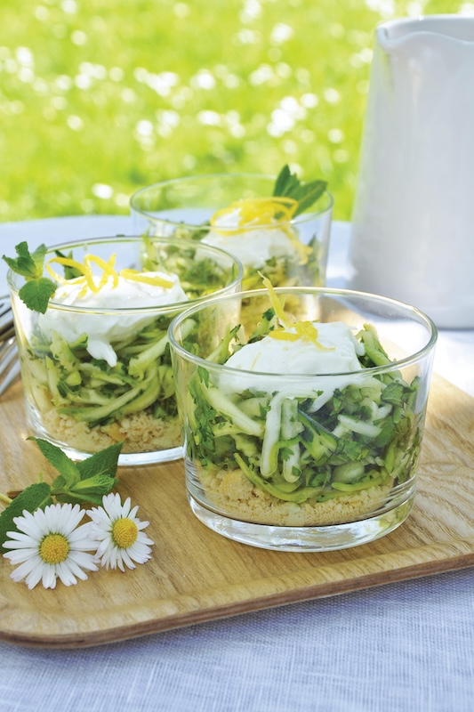 recette de Verrines gourmandes aux herbes et courgettes