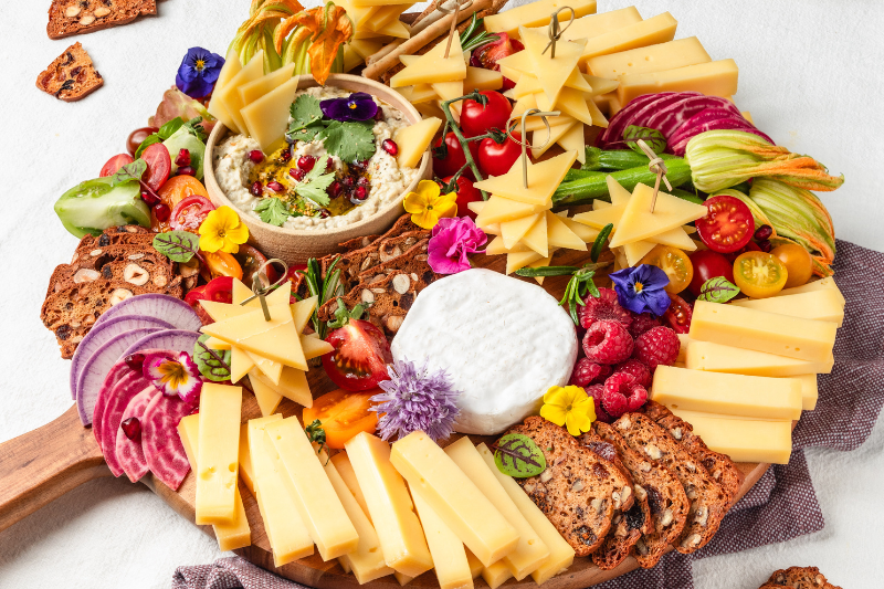 Plateau du soleil aux fromages de Suisse