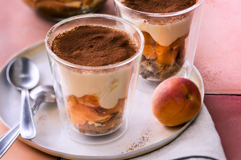 Tiramisu aux abricots frais