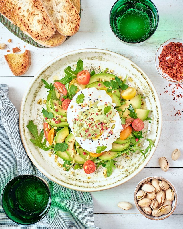 recette de Burrata au crémeux de pistache avocat