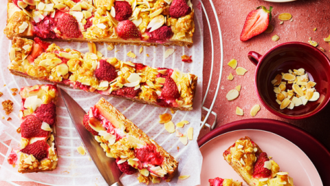 Barres moelleuses aux fruits rouges