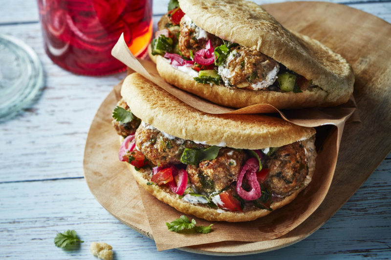 Boulettes de veau en pain pita