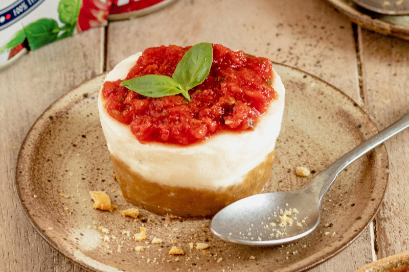 Cheesecake salé à la tomate