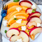 Salade de pêches melon et brousse