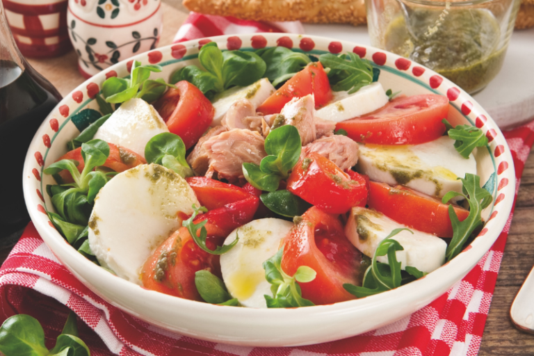 Salade de thon à la mozzarella