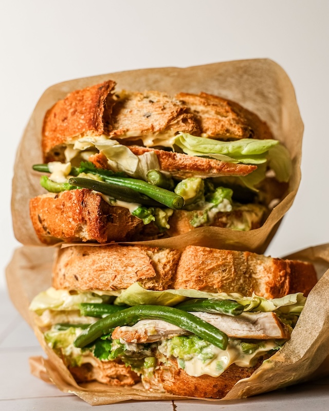 recette de Sandwich au poulet aux haricots verts