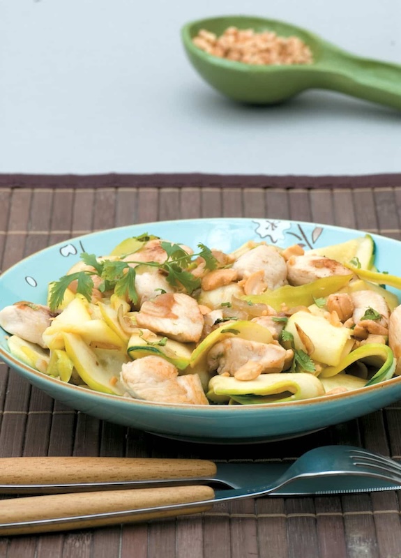 recette de Wok de courgettes et volaille aux cajou