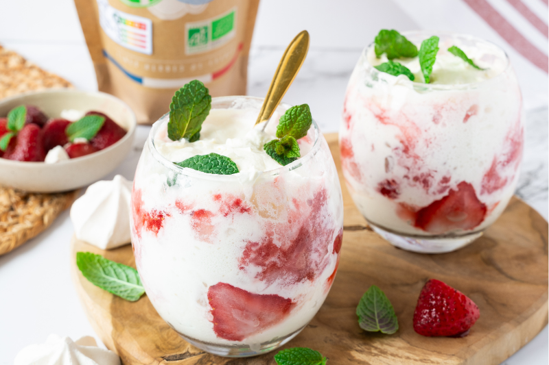 Eton Mess à la compotée de fraises