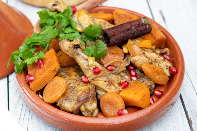 Tajine de pintade aux abricots secs