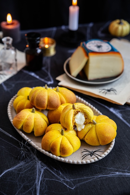 recette de Brioches citrouilles au Pavé d’Isigny