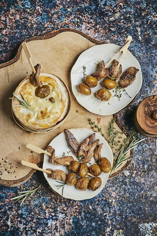 recette de Brochettes d’agneau au Mont-d’Or