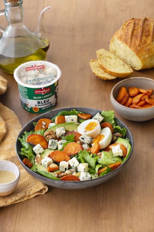 recette de Salade de jeunes pousses œuf mollet