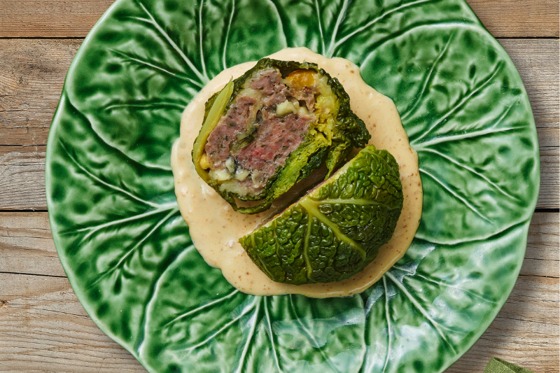 Chou vert à la chair à saucisse