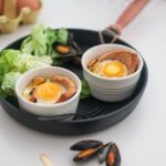 recette d'Oeufs cocotte aux moules de bouchot