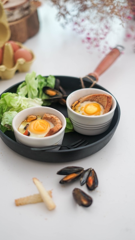 recette d'Oeufs cocotte aux moules de bouchot