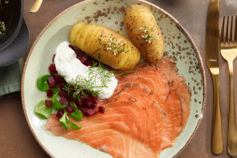 Pommes de terre hasselback et gravlax