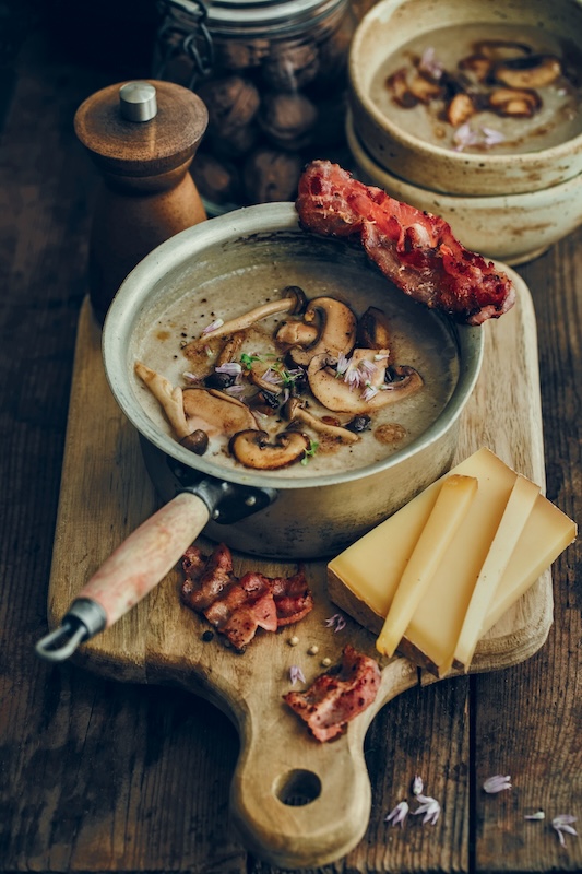 recette de Velouté de champignons au lard et au Comté