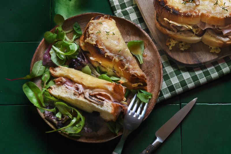 Croque brioché à la truffe et au Beaufort