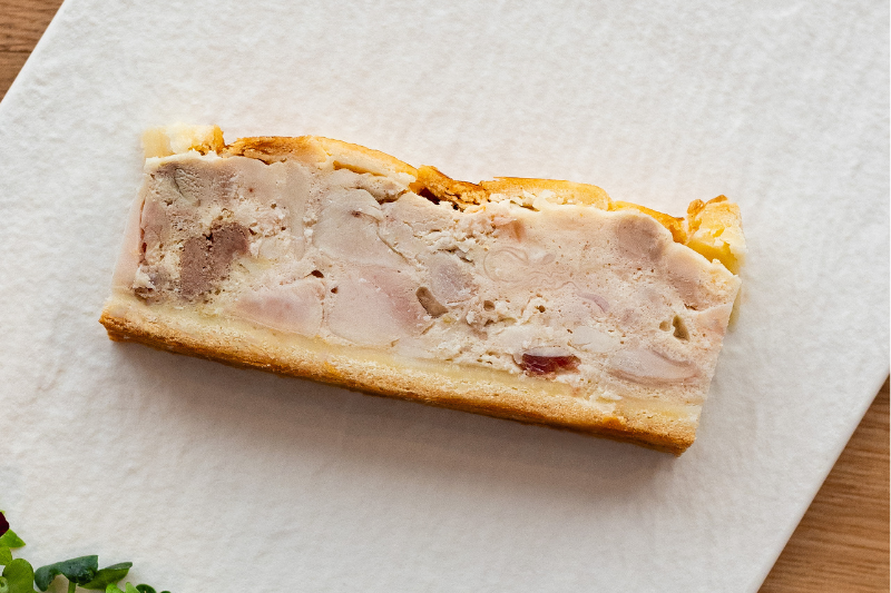 Pâté en croûte de cuisses de lapin