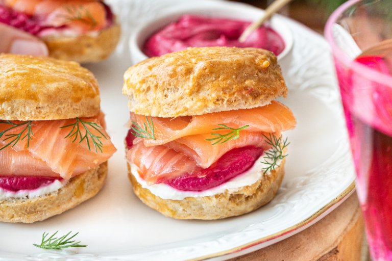 Scones salés au saumon fumé