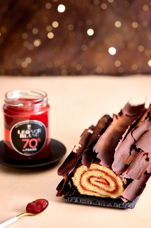 recette de Bûche roulée à la fraise et chocolat
