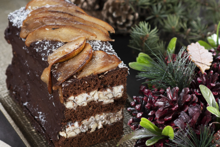 Bûche poire chocolat et noisettes