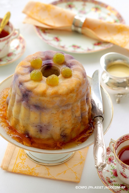 recette de Pudding aux pommes et aux raisins