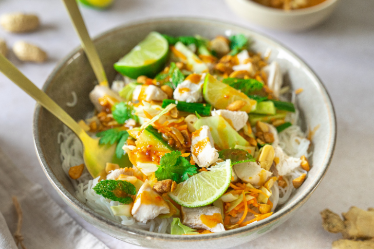 Salade thaï au lapin