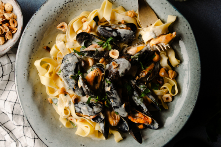 Tagliatelles aux moules sauce au bleu