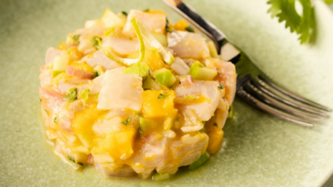 Tartare de bar à la mangue