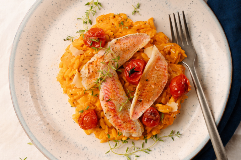 Orzotto aux tomates et rouget barbet