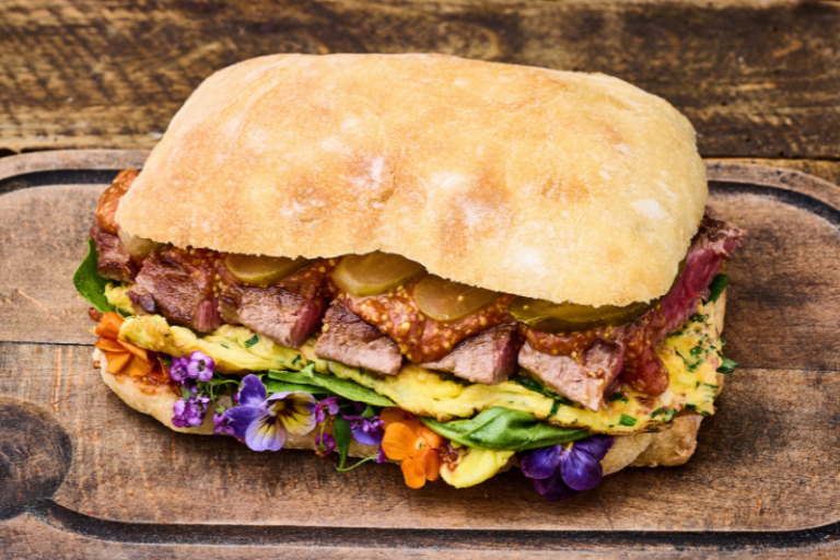 Sandwich au rumsteak de boeuf