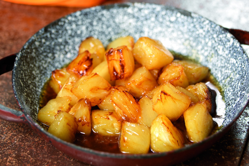 Poêlée d’ananas au rhum